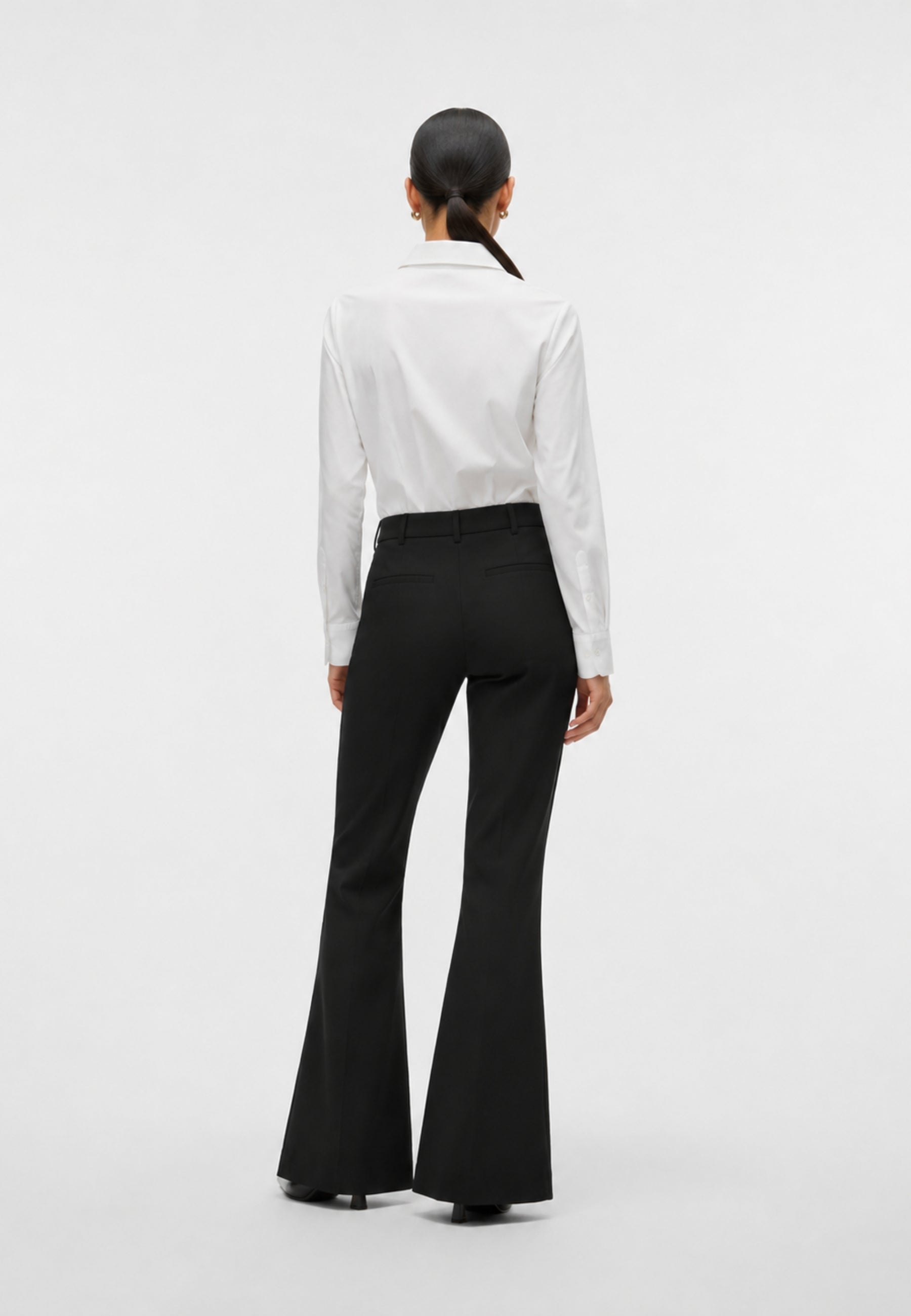 Pantaloni VERO MODA 10330535