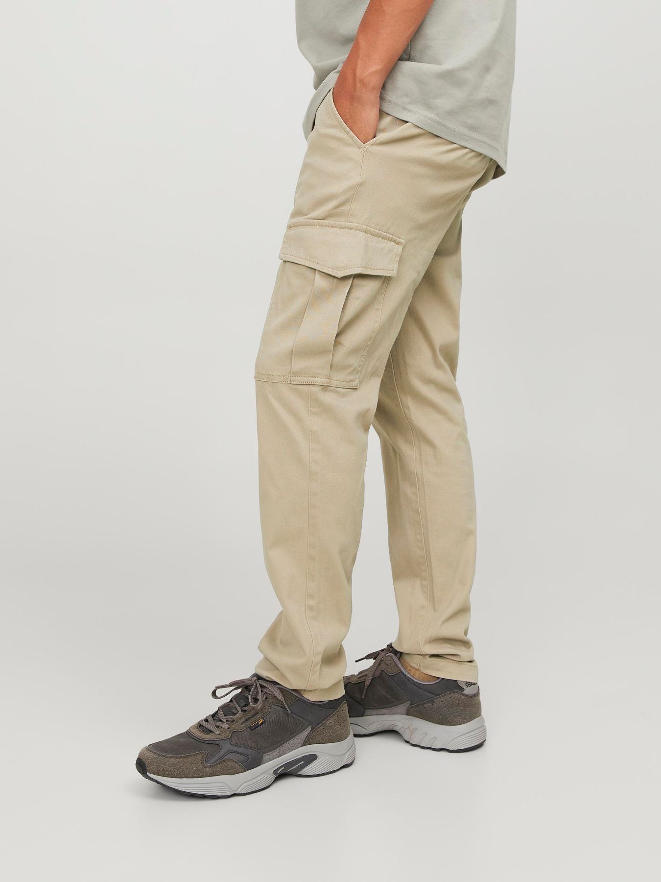 Pantaloni JACK & JONES 12182538