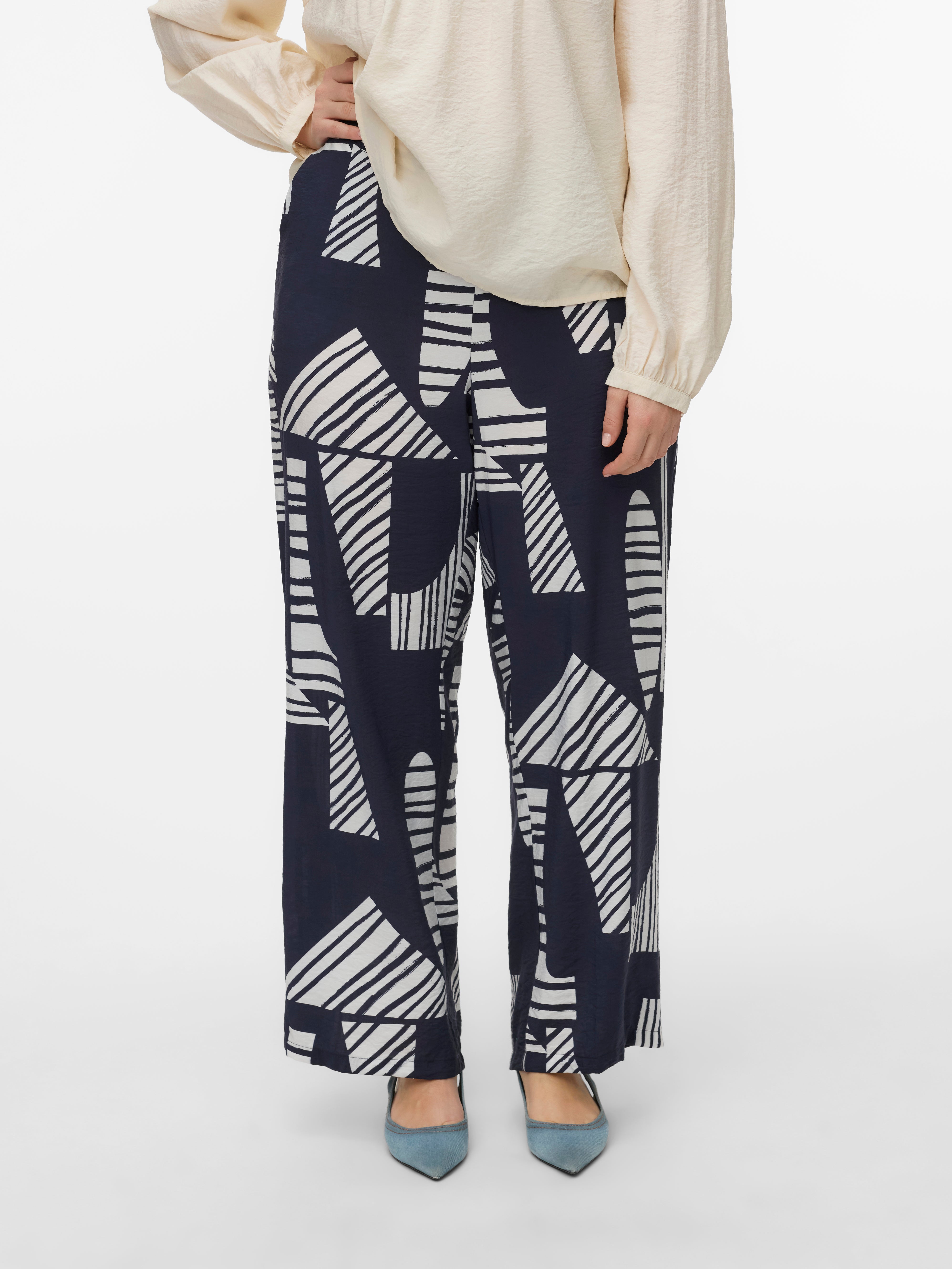 Pantaloni VERO MODA CURVE 10325755