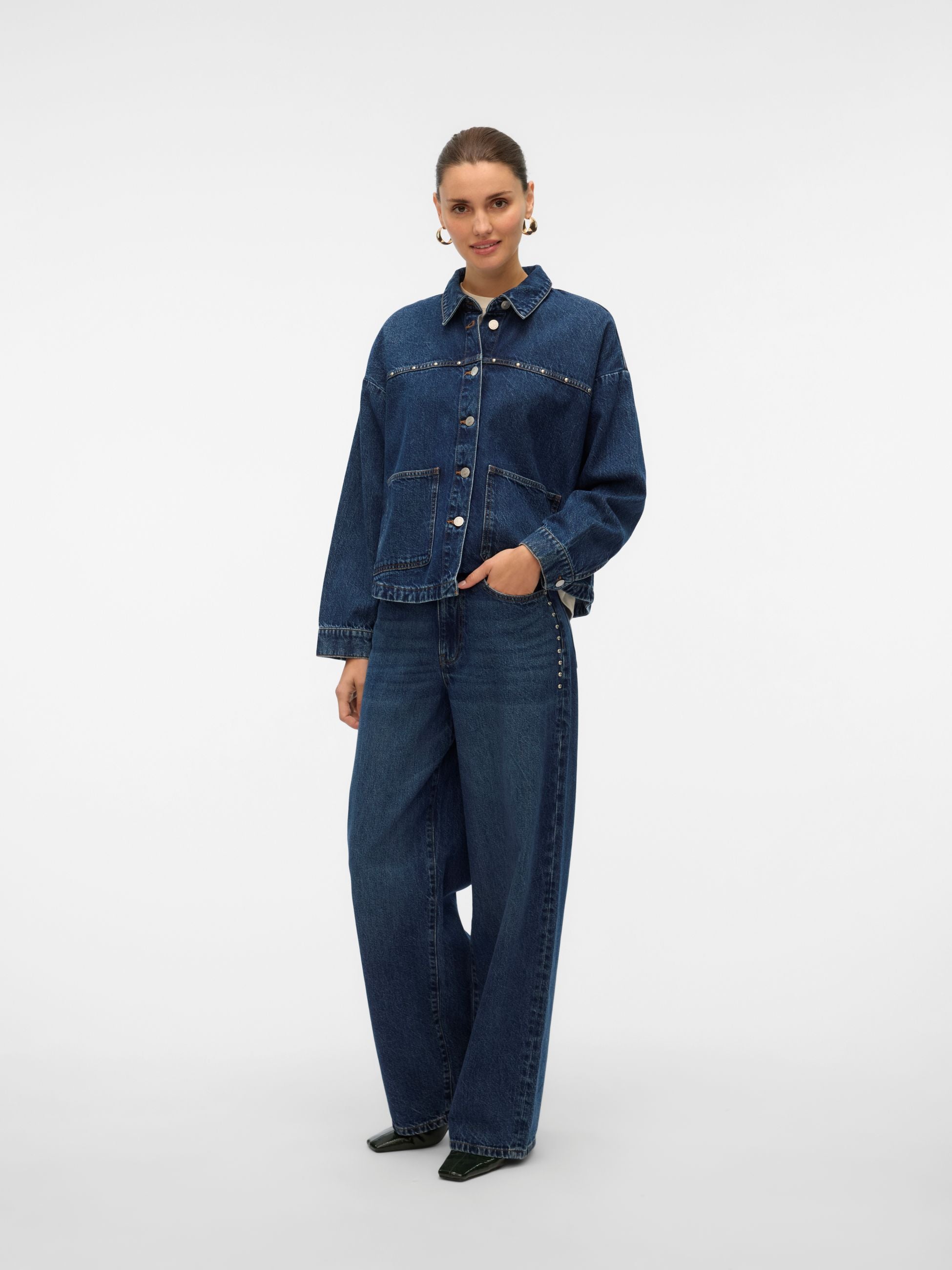 Pantaloni VERO MODA 10336550