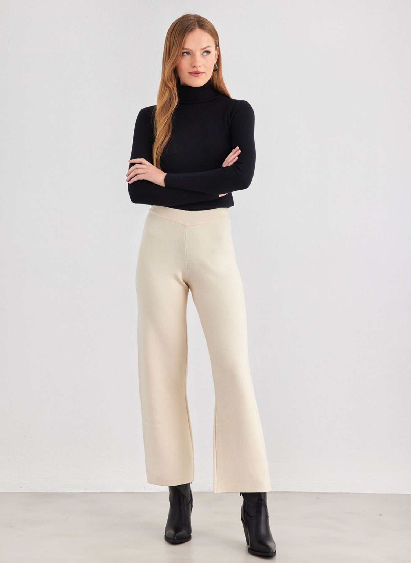 Pantaloni VERO MODA 10276015