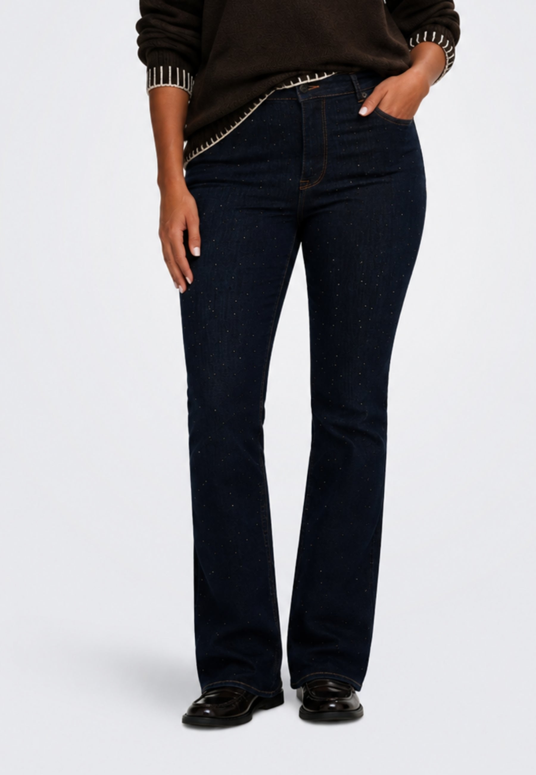 Pantaloni 15363077