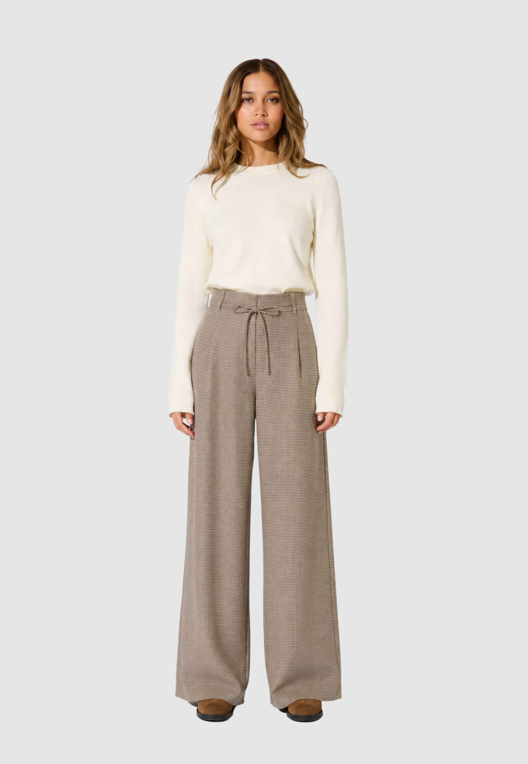 Pantaloni 15376507