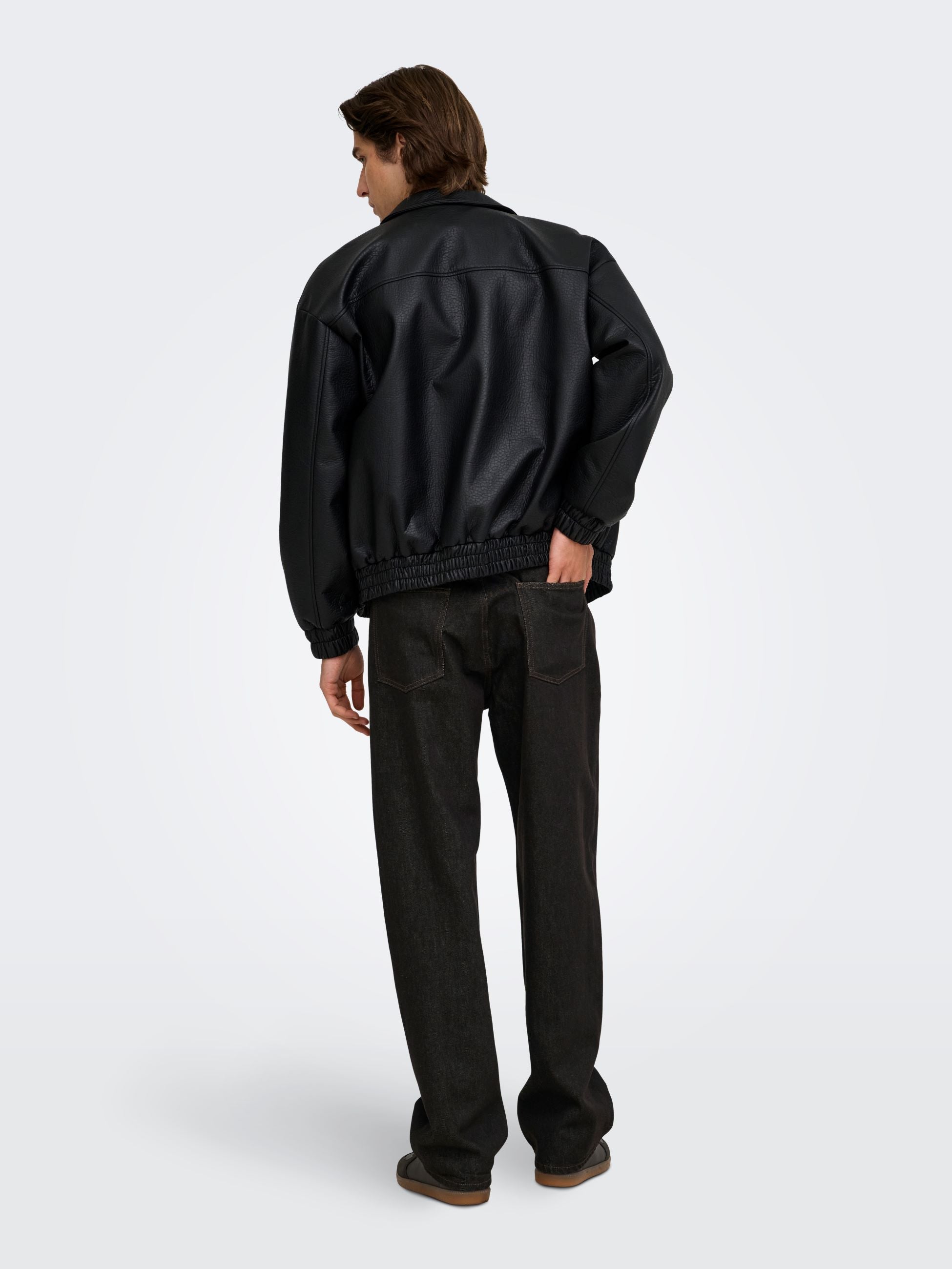 Pantaloni 22039479