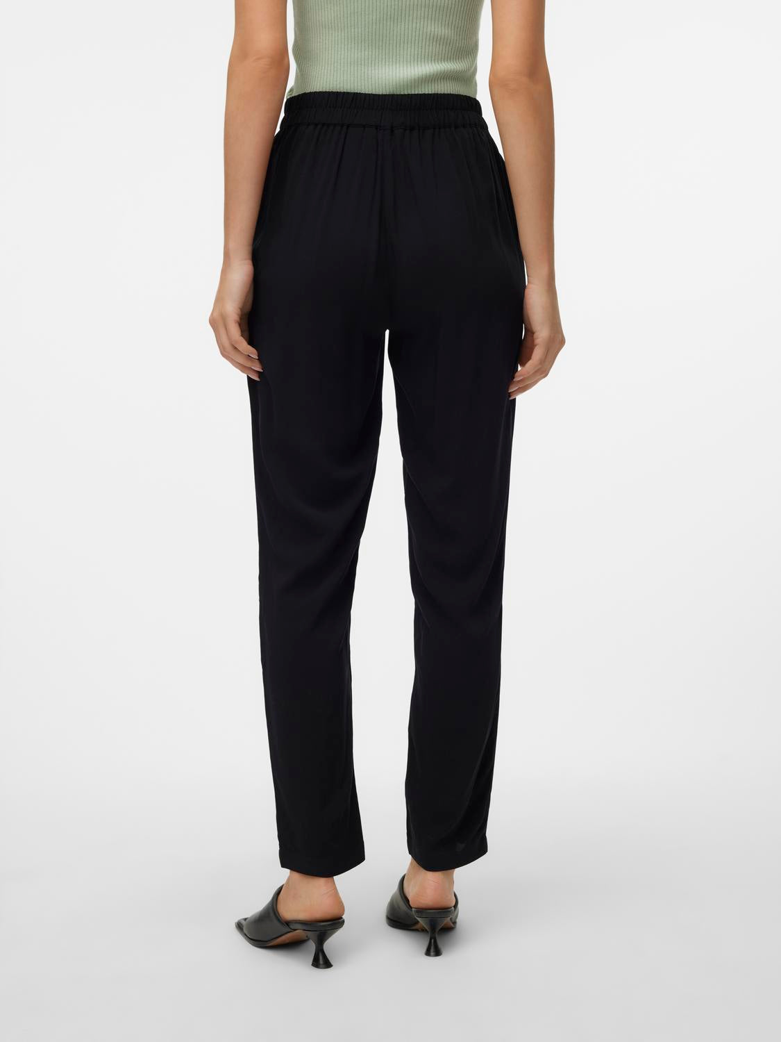 Pantaloni VERO MODA 10302045