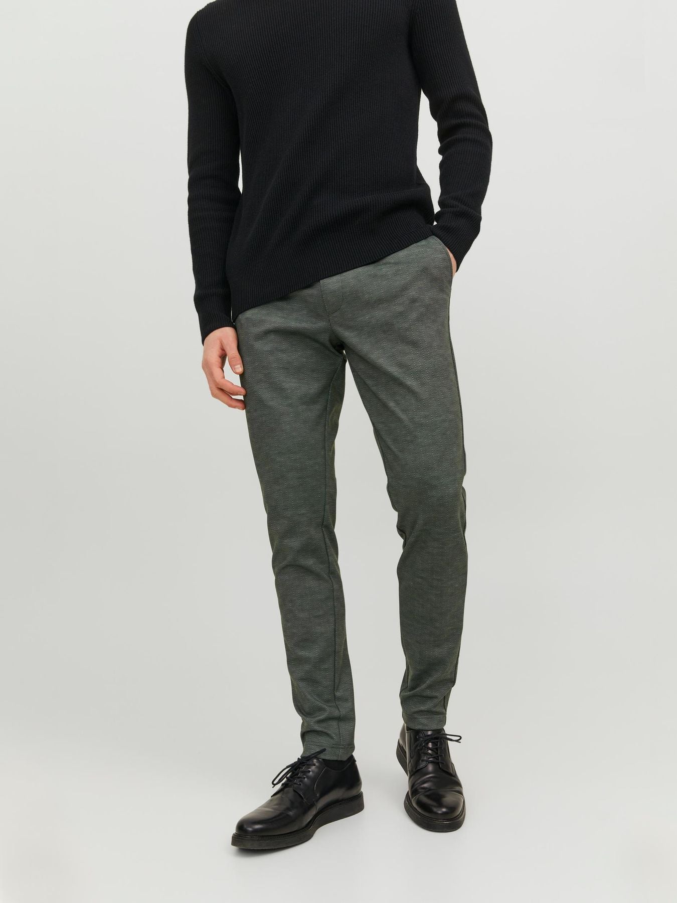 Pantaloni JACK & JONES 12173623