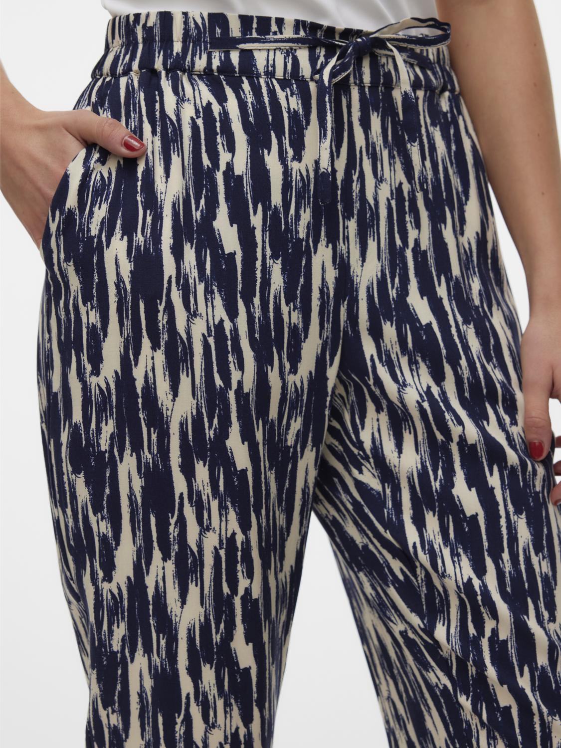 Pantaloni VERO MODA 10302045