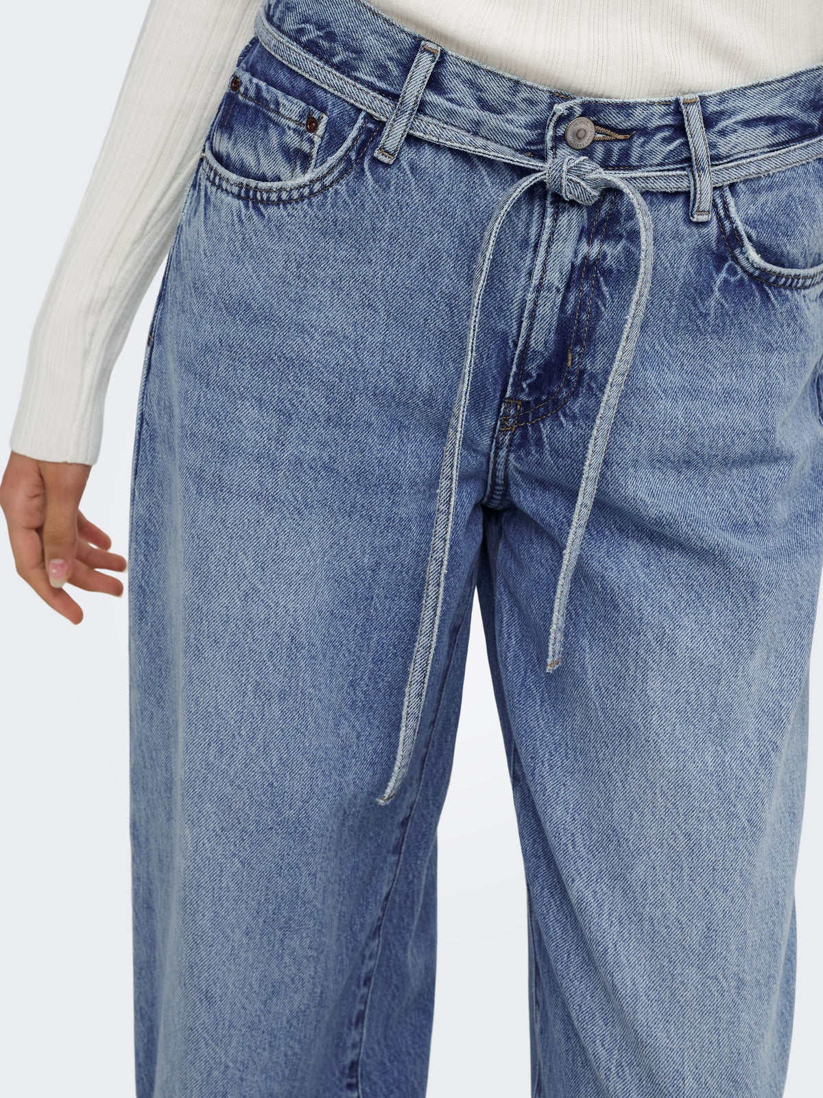 Pantaloni 15325796