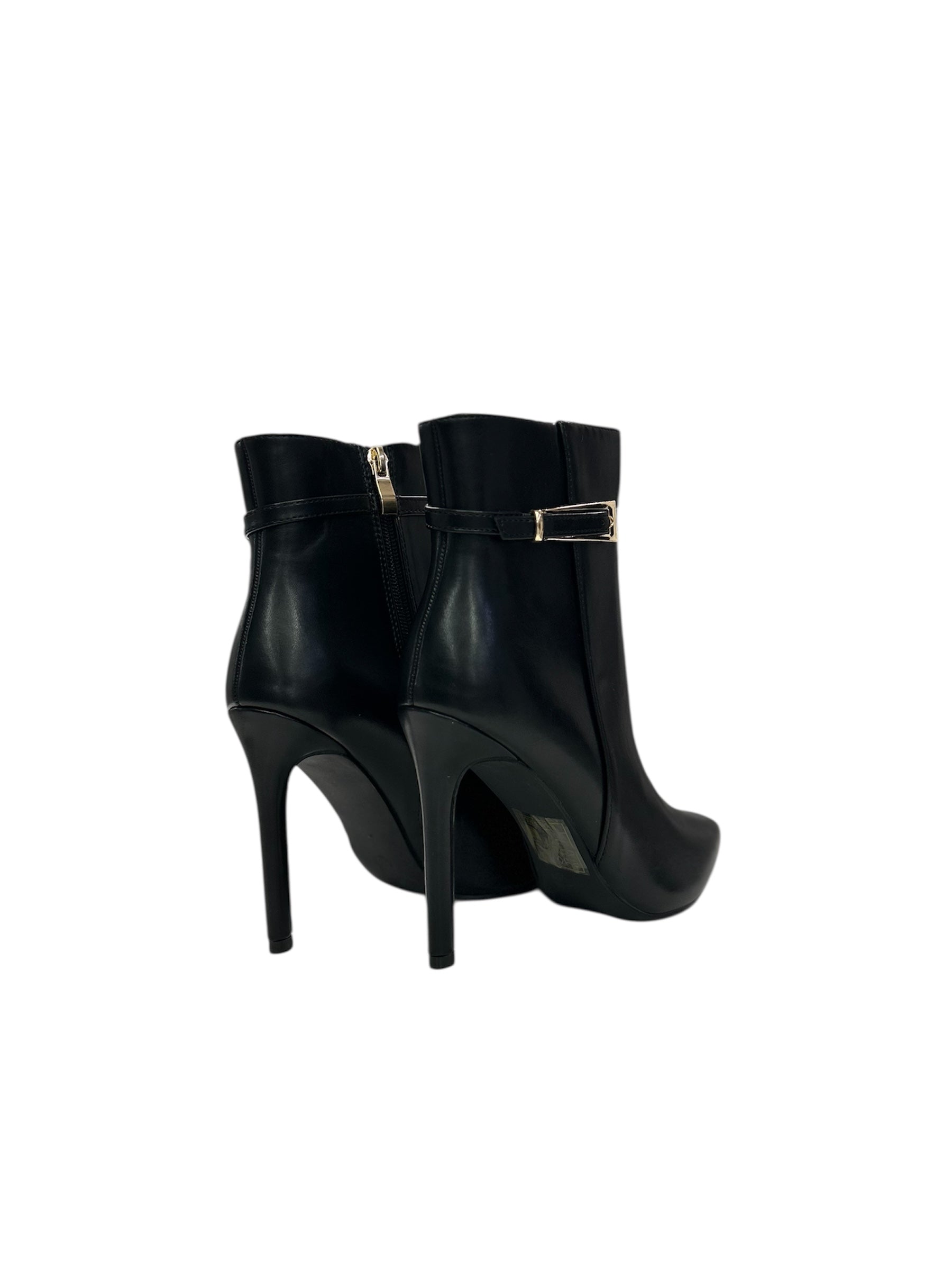 Calzature Multibrand A23031