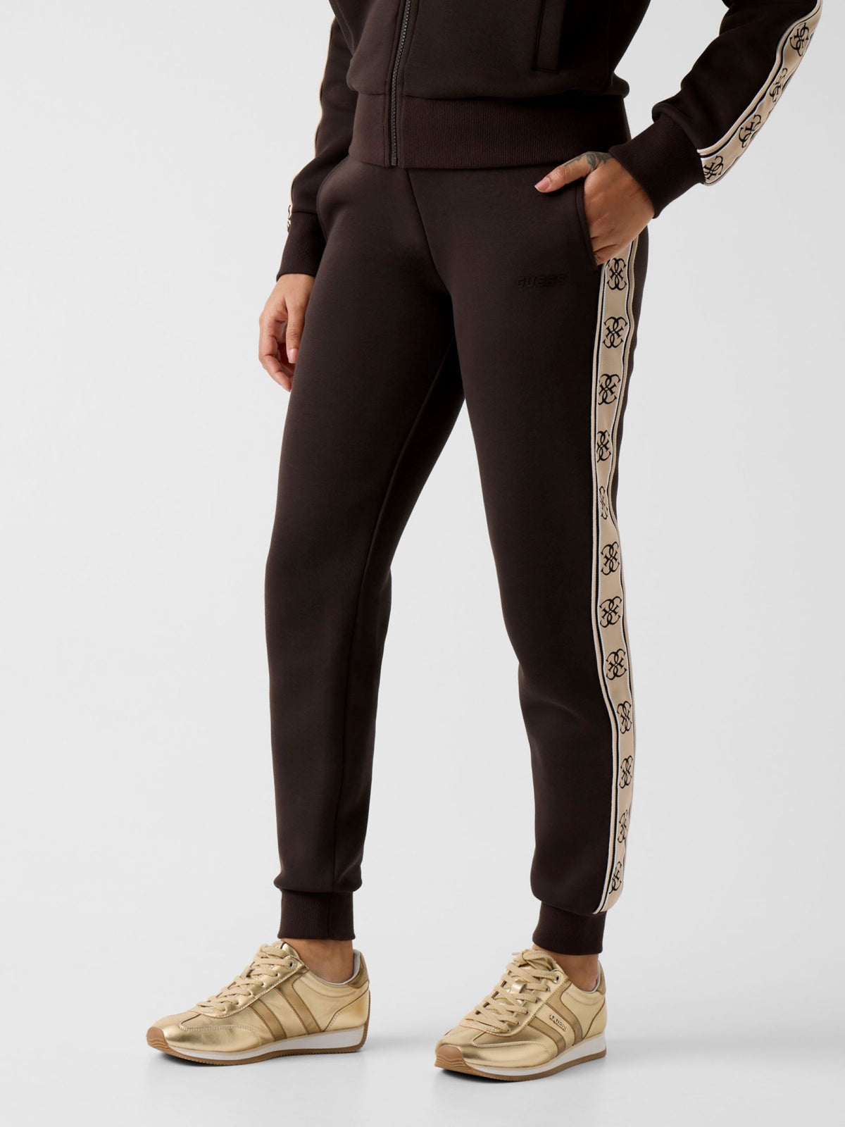 Pantaloni V2YB15KB3P2