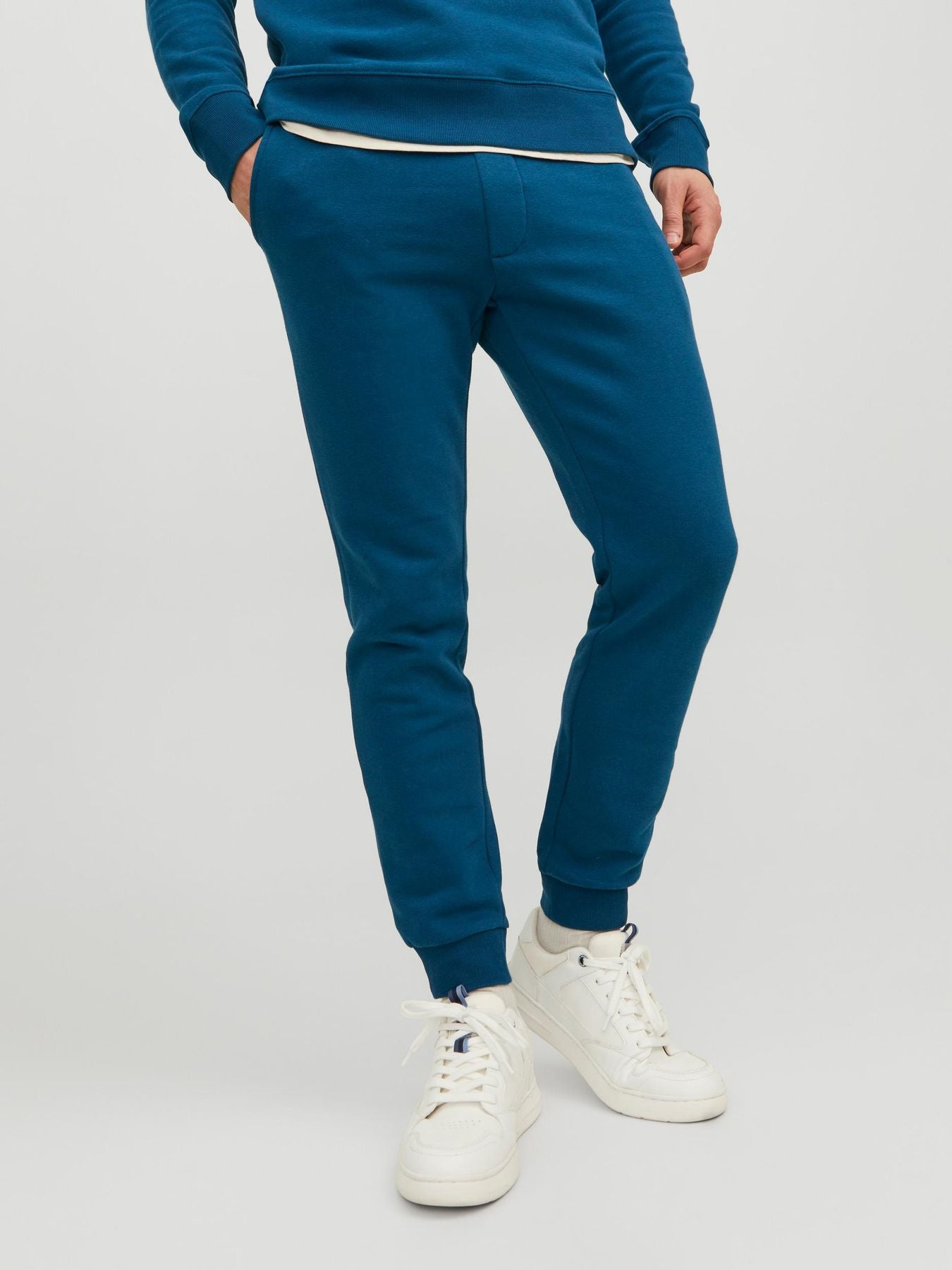 Pantaloni JACK & JONES 12195726