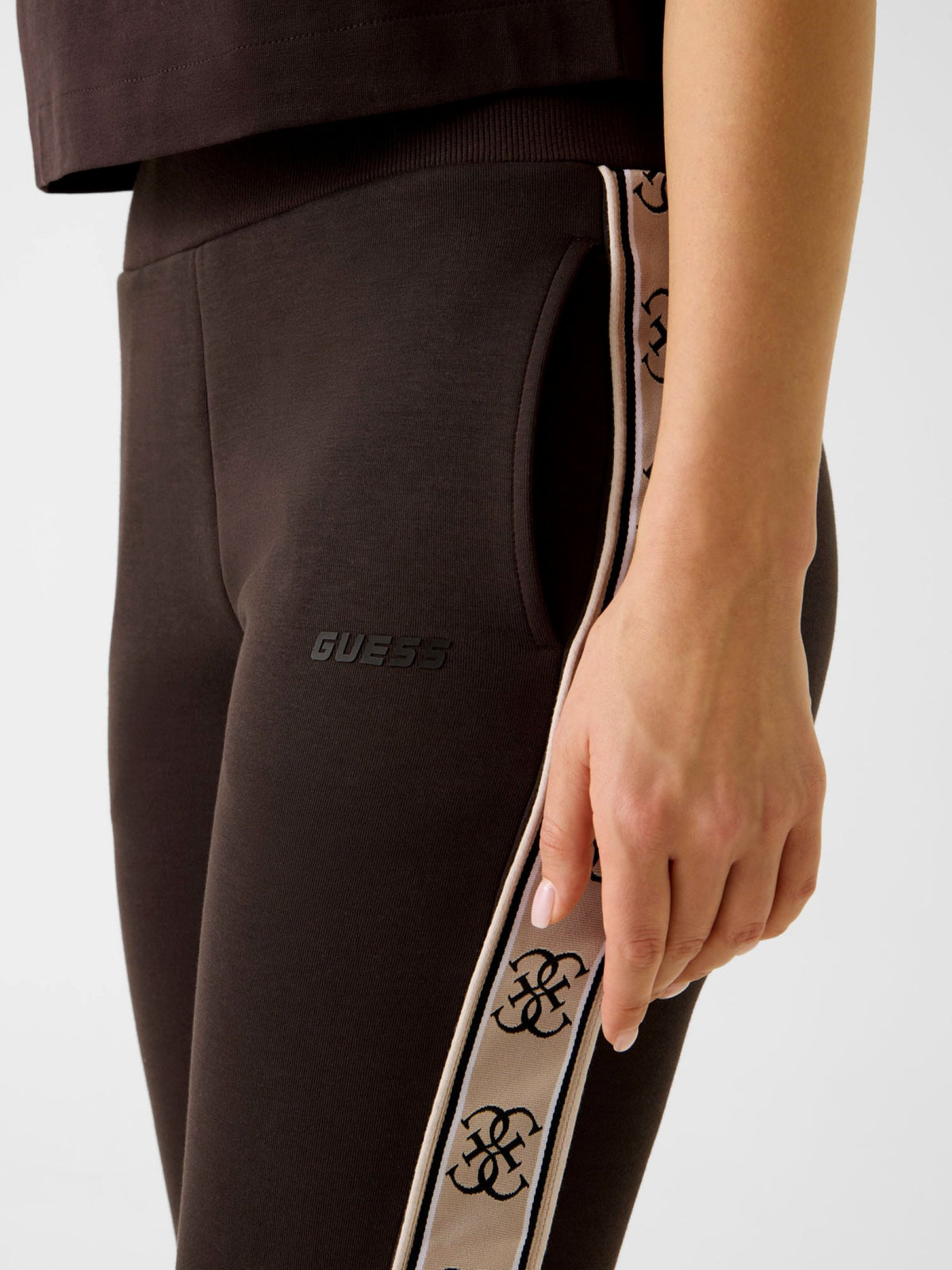 Pantaloni V2YB15KB3P2