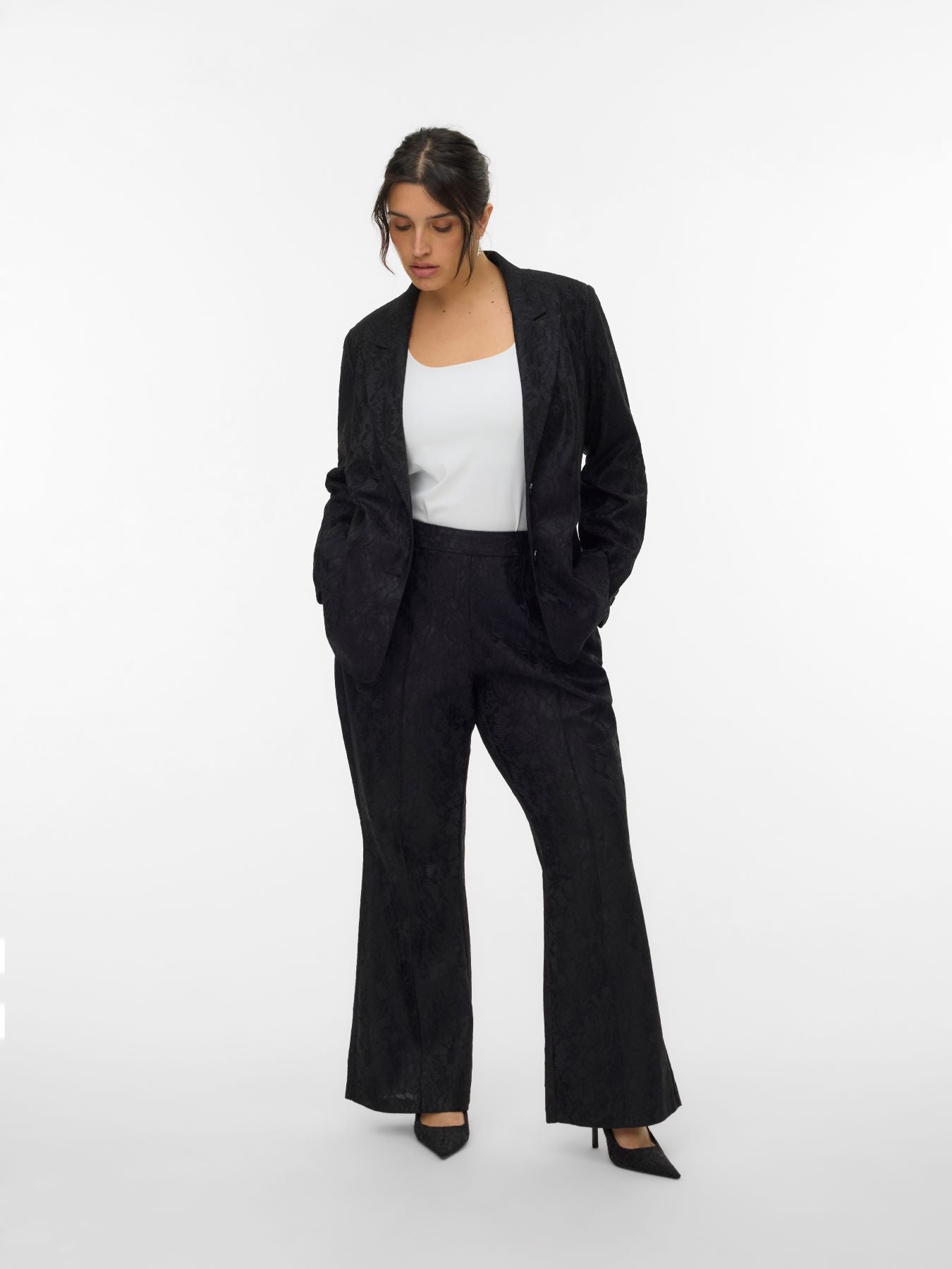 Pantaloni VERO MODA CURVE 10337236