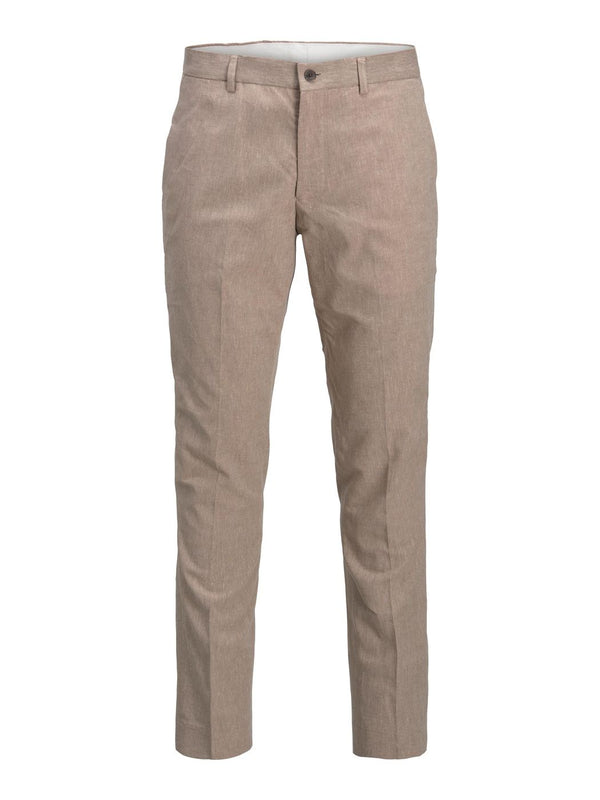 12202810 -Pantalone taglio classico in tessuto leggero.