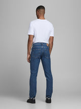 12173419 - Jeans lavaggio classico, vestibilità comoda
