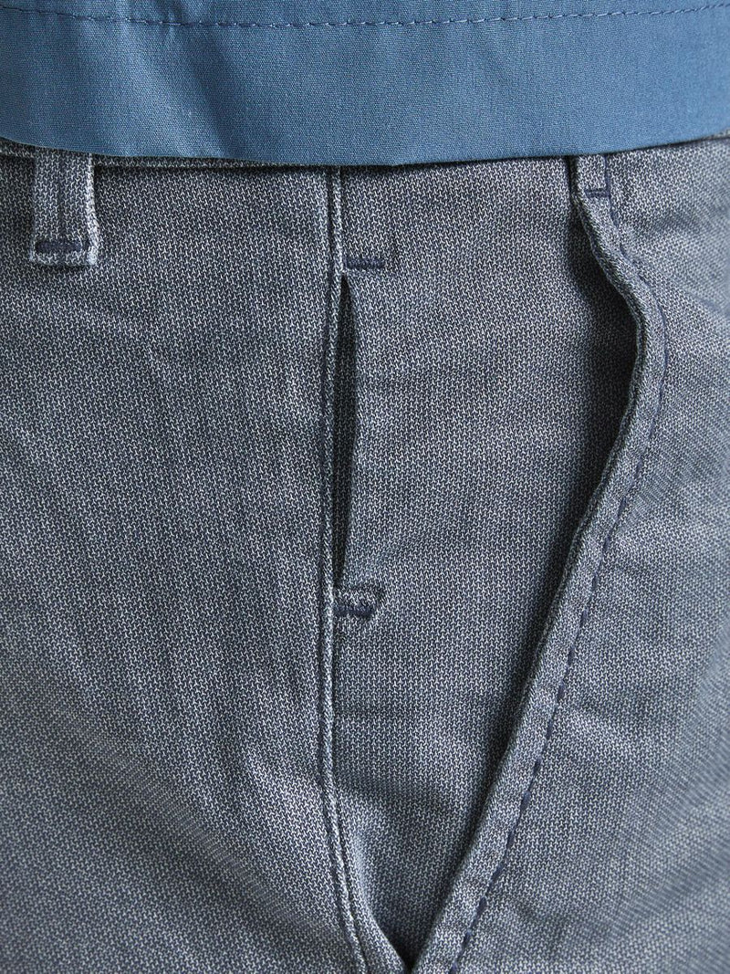 12205526 - Pantalone taglio classico in tessuto leggero e fresco, micro fantasia.