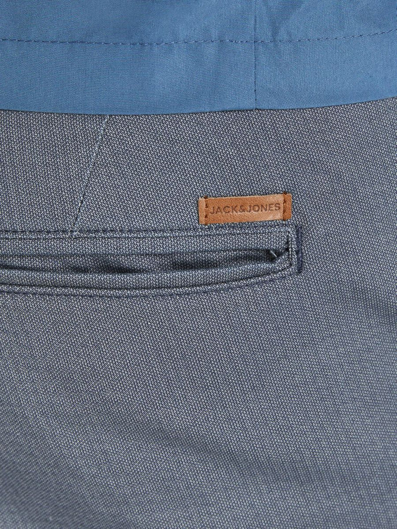 12205526 - Pantalone taglio classico in tessuto leggero e fresco, micro fantasia.